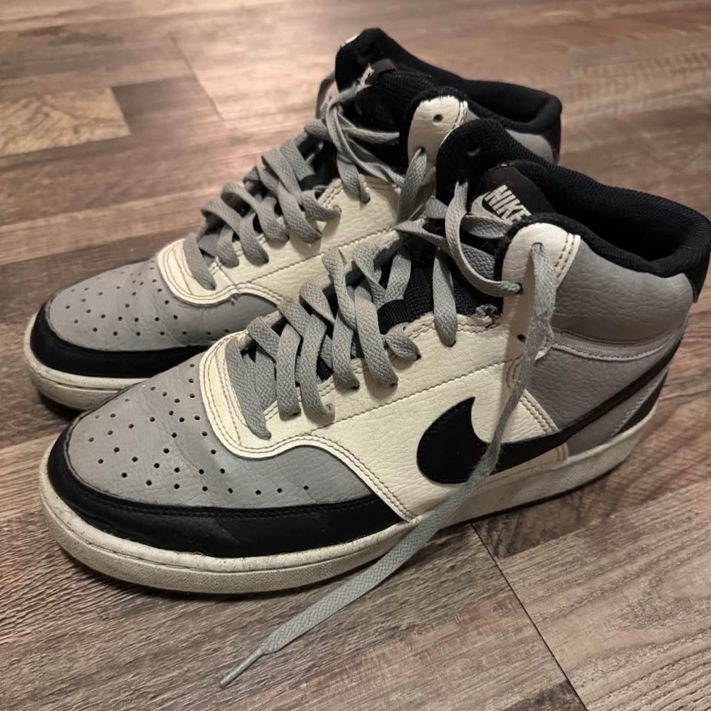 Nike Court Vision Mids Men’s size 8